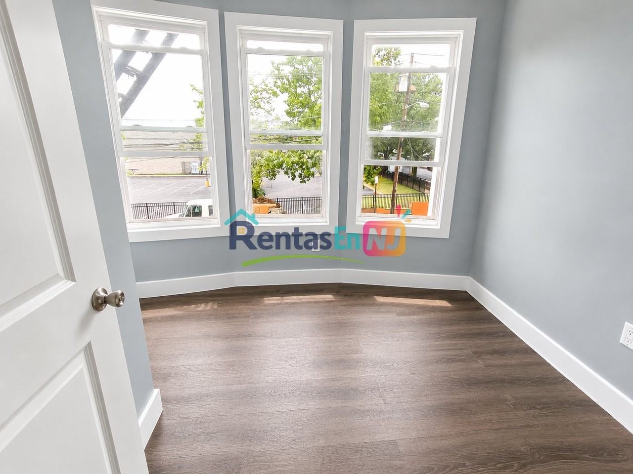 61 16th Ave #3 - Photo 3 of 4