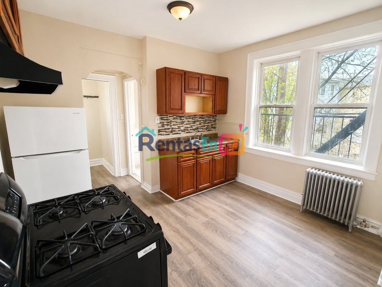 731 S 13th St #2L - Photo 3 of 6