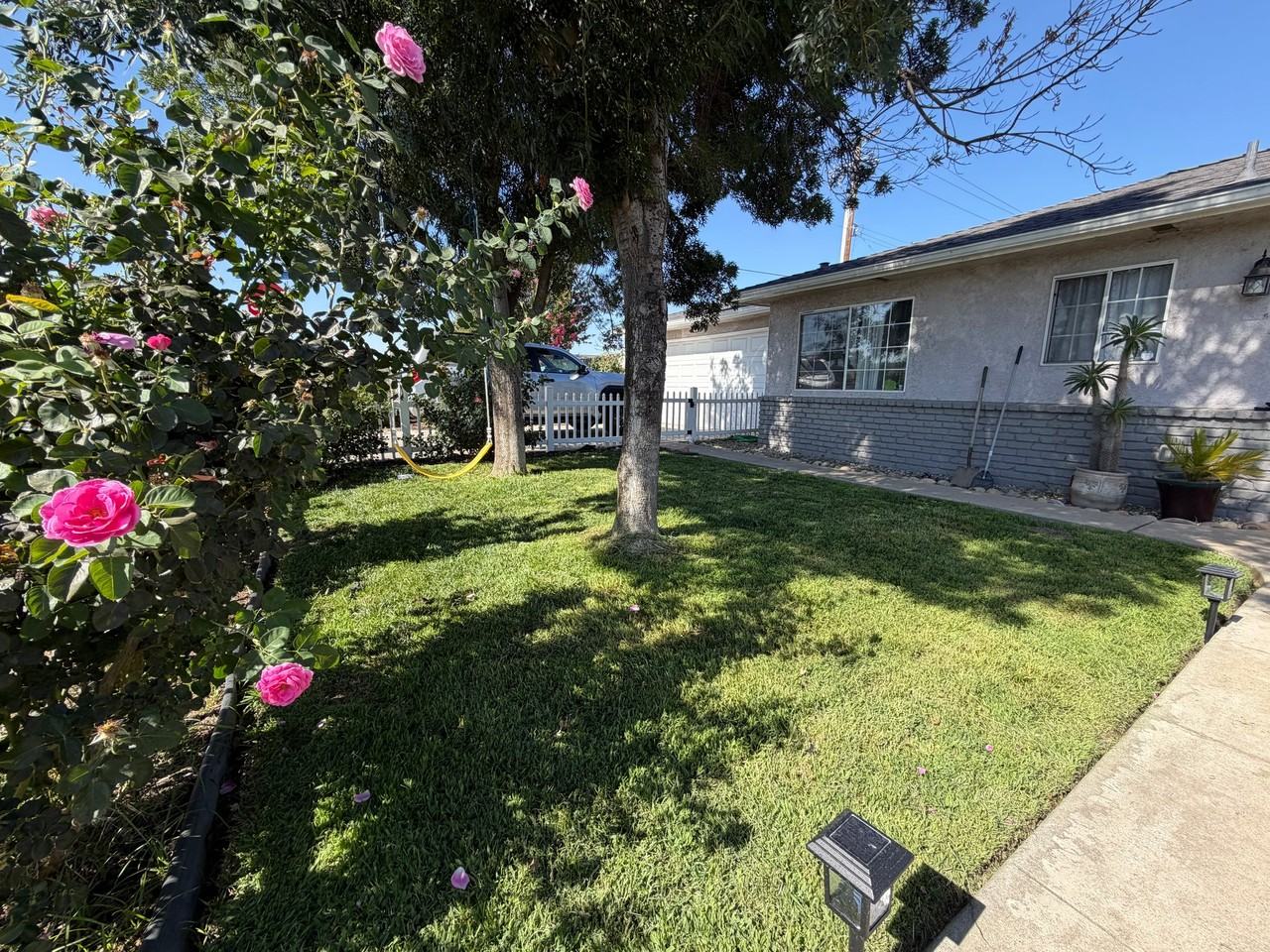 1214 Bennett Way - Photo 2 of 16
