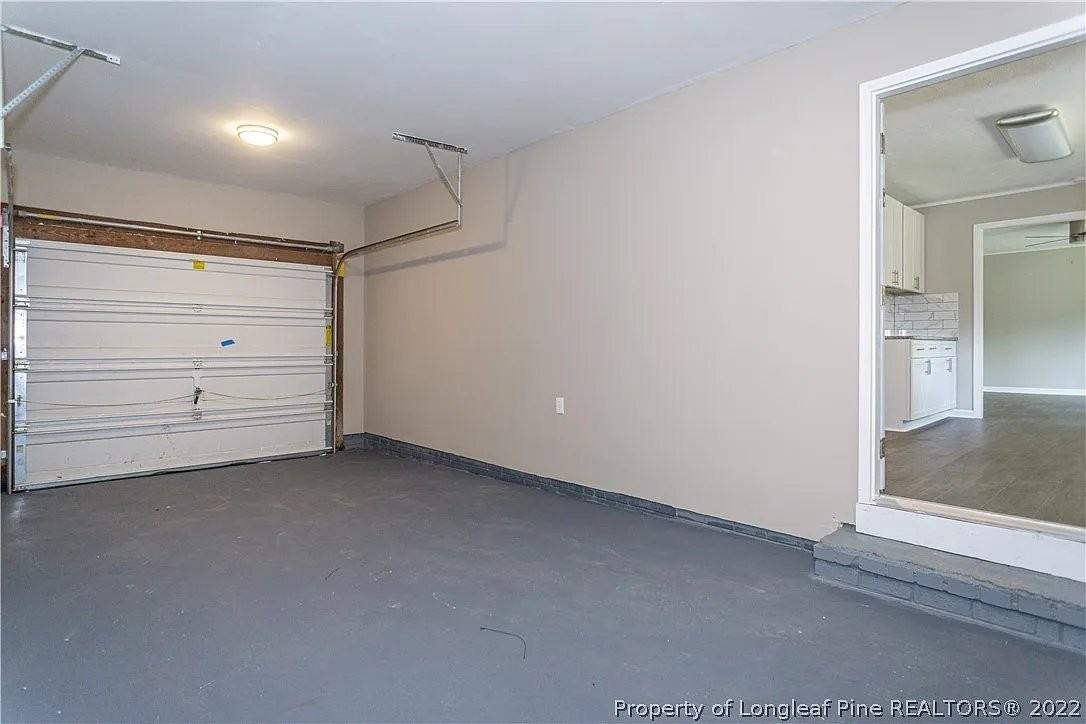 5219 Remington Rd - Photo 2 of 16