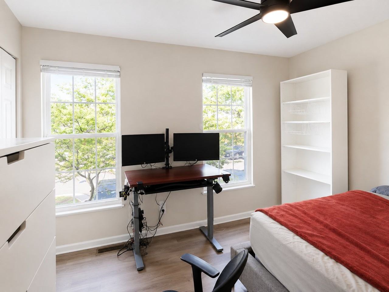 1711 Vonnies View Ct - Photo 3 of 11