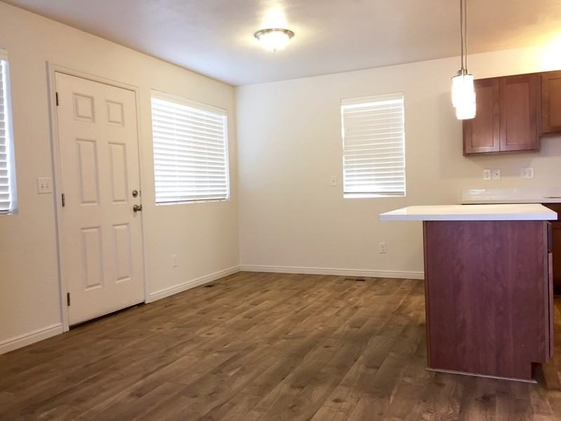 743 S Roberta St #1 - Photo 2 of 18