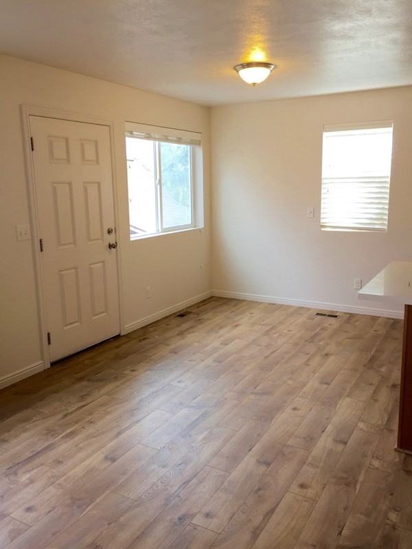 743 S Roberta St #1 - Photo 6 of 18