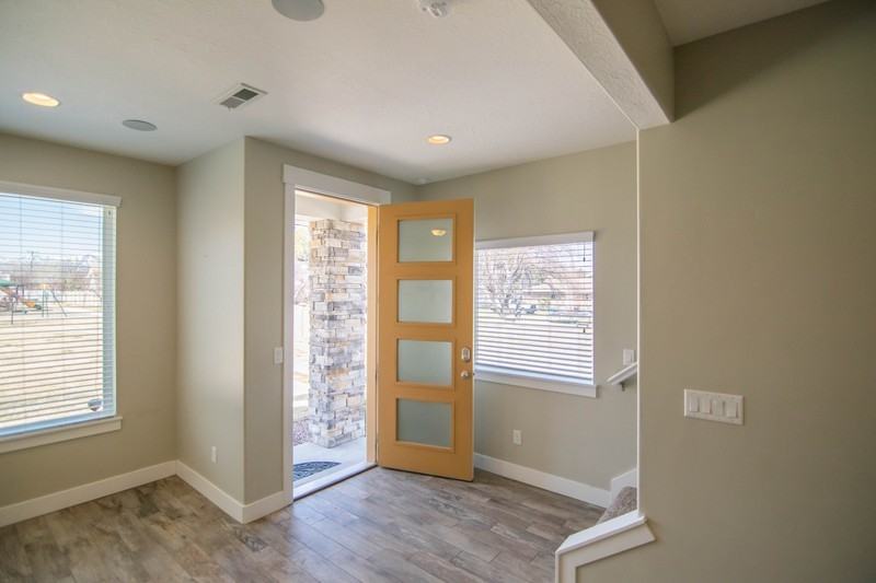 9680 S Zakro Ln - Photo 3 of 23
