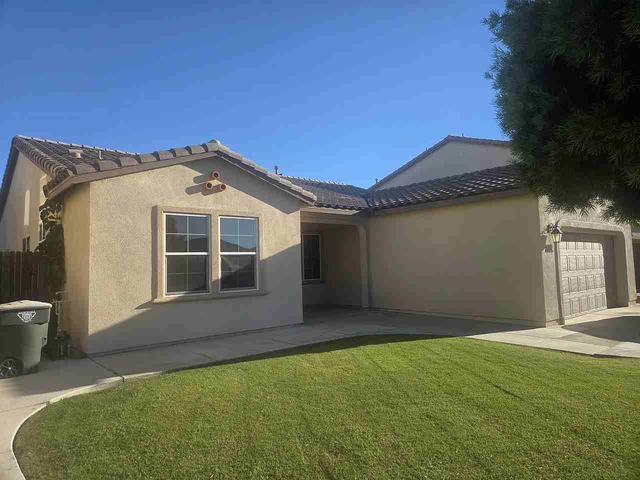 5117 Gold Creek Way - Photo 3 of 18