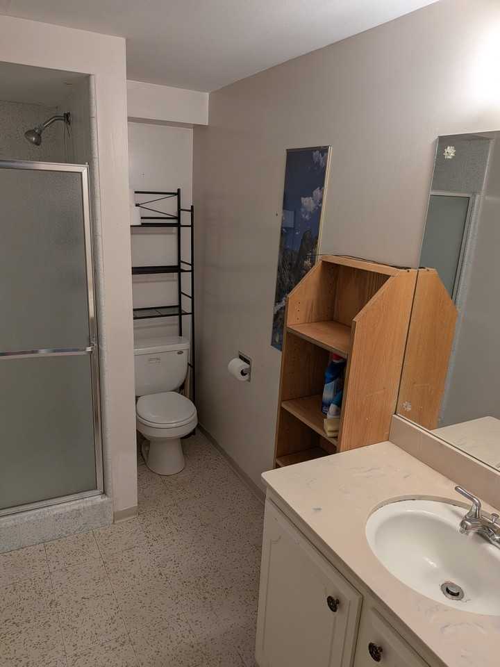 2468 E Cavalier Dr - Photo 3 of 5