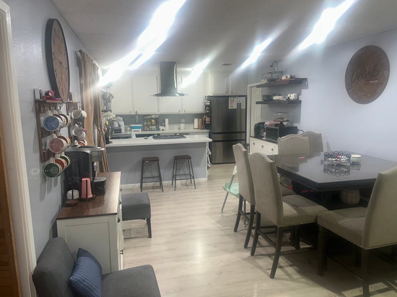 2530 S Balboa Ave - Photo 3 of 19