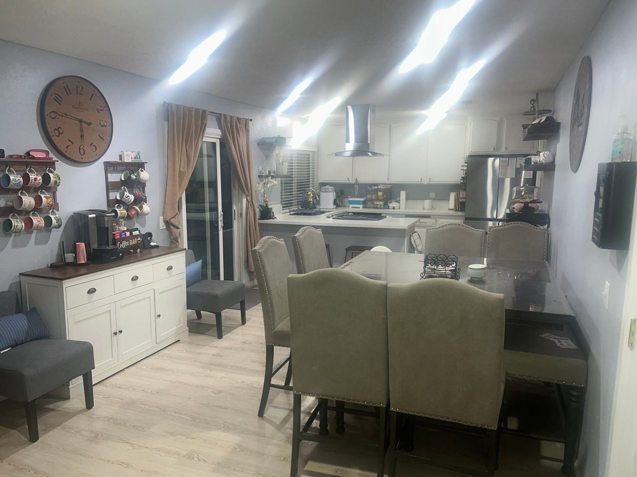 2530 S Balboa Ave - Photo 4 of 19