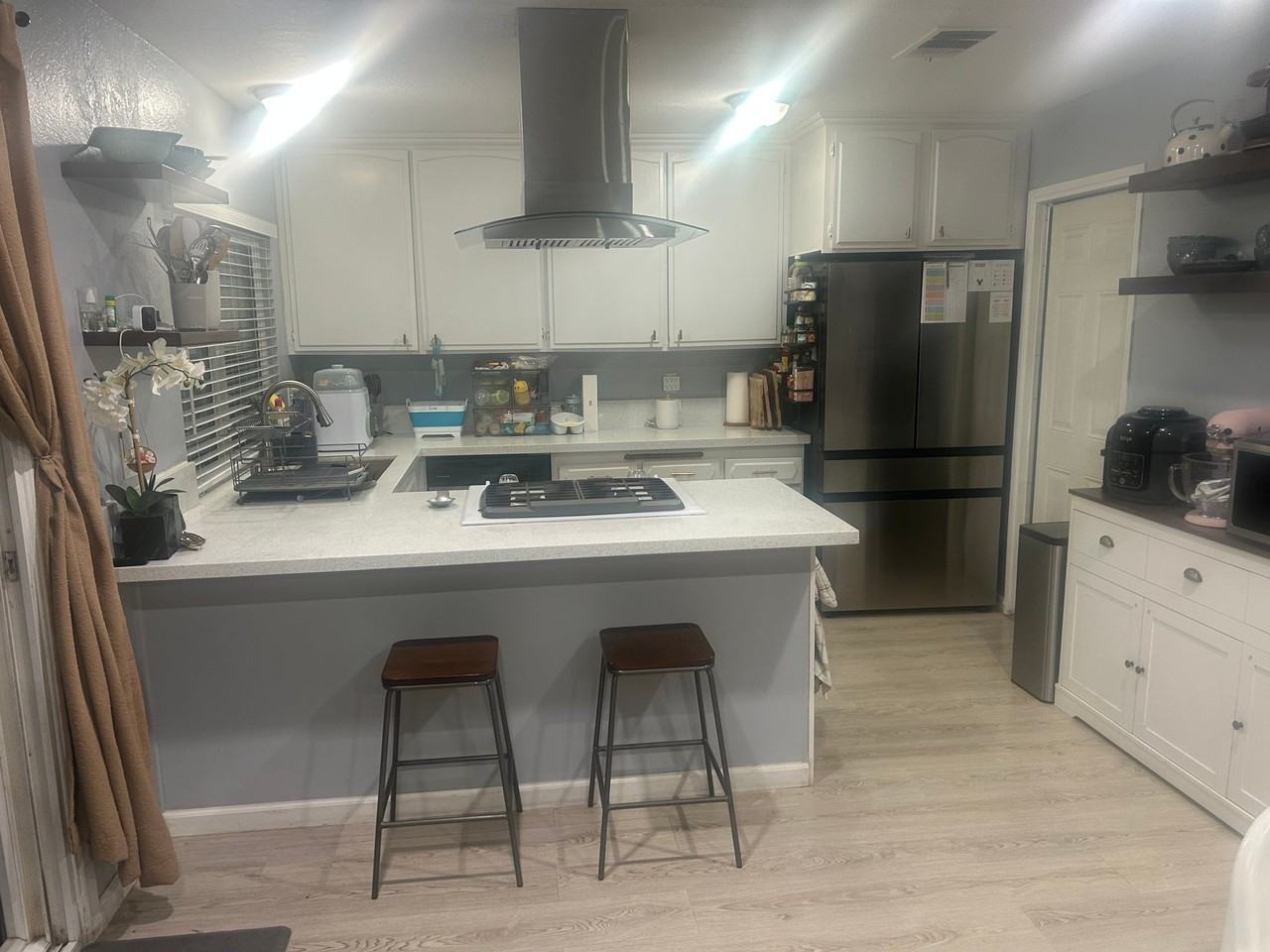 2530 S Balboa Ave - Photo 5 of 19