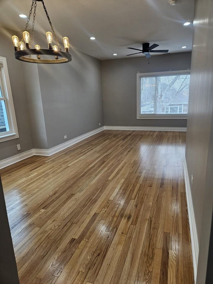 5934 W Wilson Ave - Photo 3 of 14