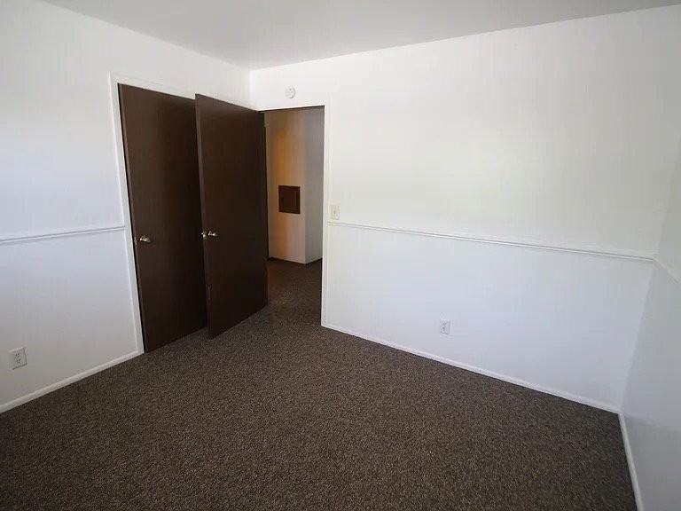 10723 W Wren Ave - Photo 4 of 12