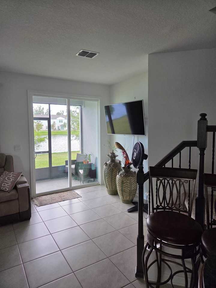 78 Seaport Breeze Rd - Photo 5 of 8