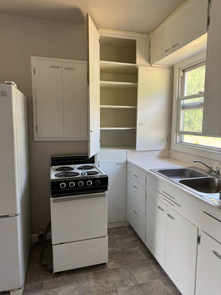 3192 Taylor Rd #B - Photo 6 of 11