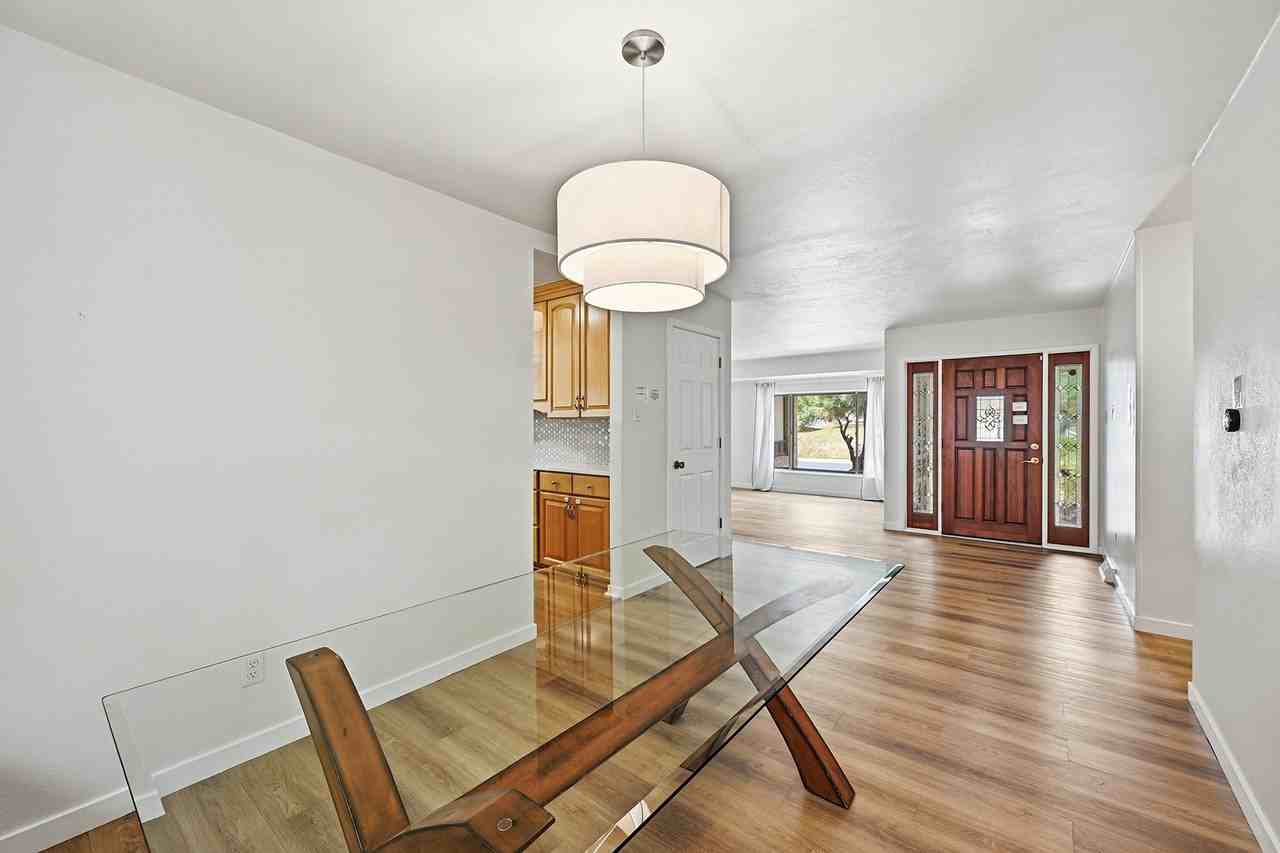 2923 S Reading Ct - Photo 7 of 32