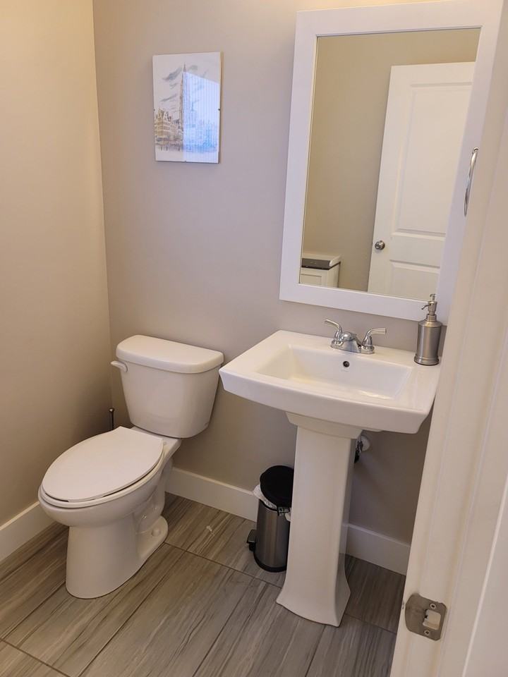142 Eastsouth - Photo 6 of 16