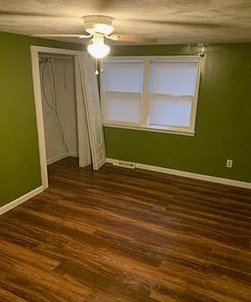54 Pinehurst Ave - Photo 5 of 5