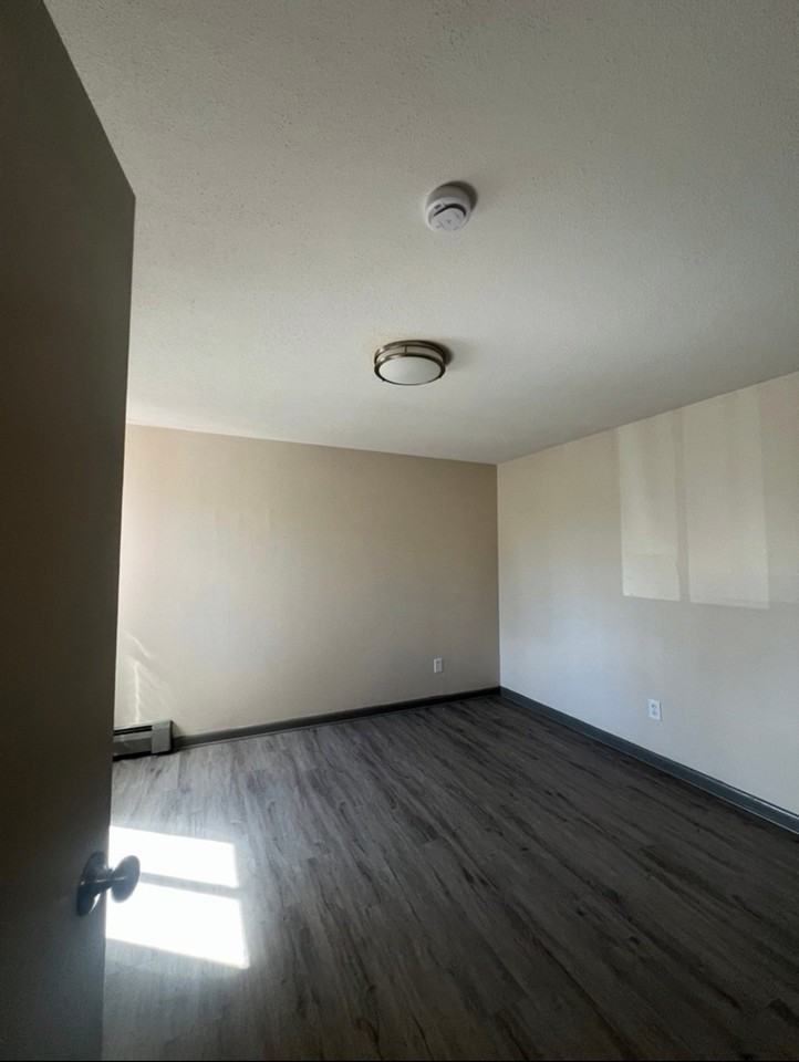 608 Allen St #C5 - Photo 5 of 5