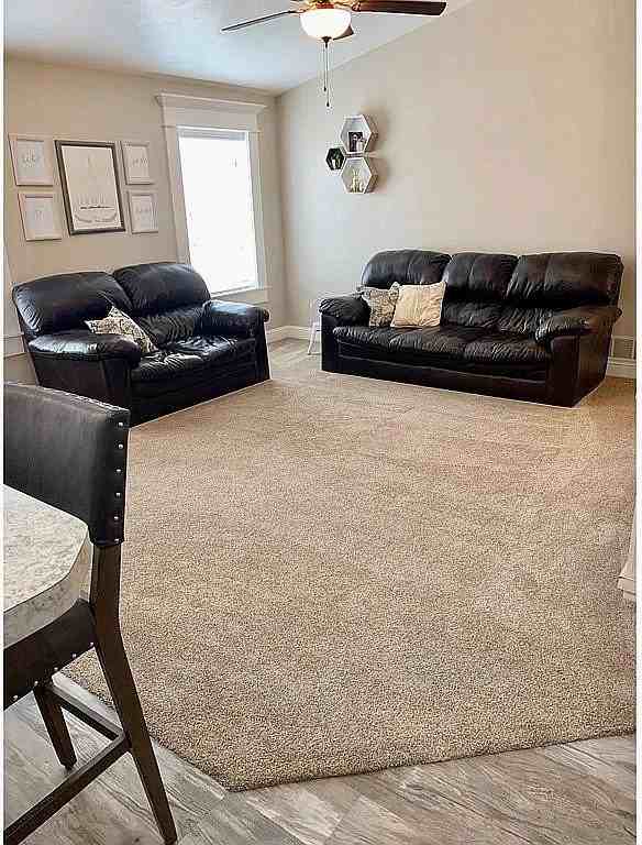 2230 N Roy Dr - Photo 4 of 14