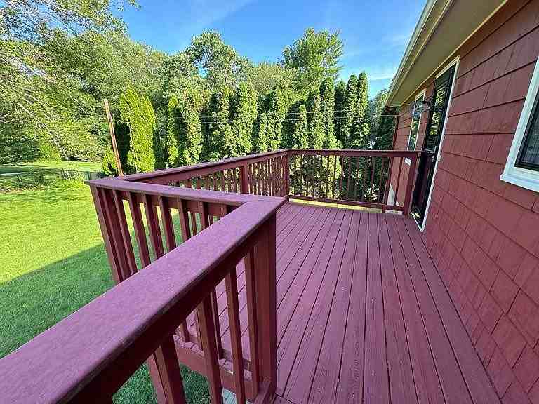70 Short Beach Rd - Photo 6 of 11