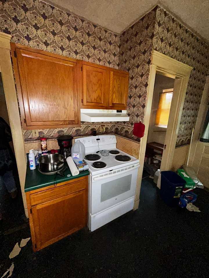 830 N Wood River Ave - Photo 6 of 11