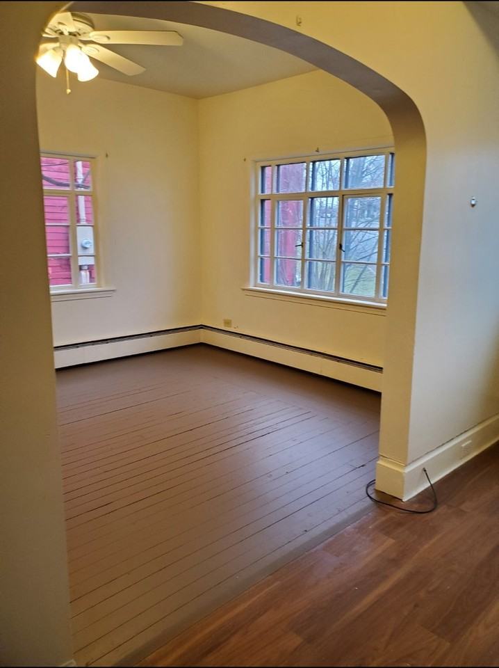 212 Bishop Ave - Photo 6 of 8