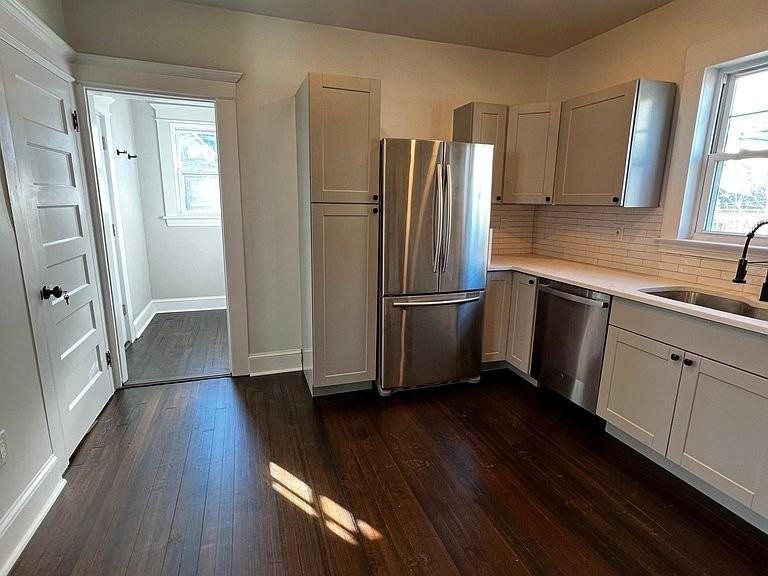 70 Clarkson St - Photo 5 of 15