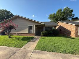 featured image of 2624 W C St
