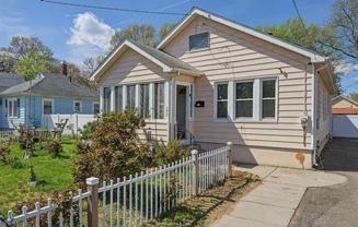 172 Sisson St - Photo 1 of 1