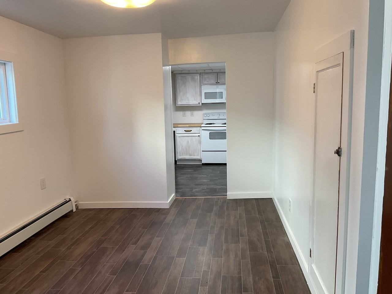 21 Center St #1B - Photo 5 of 13