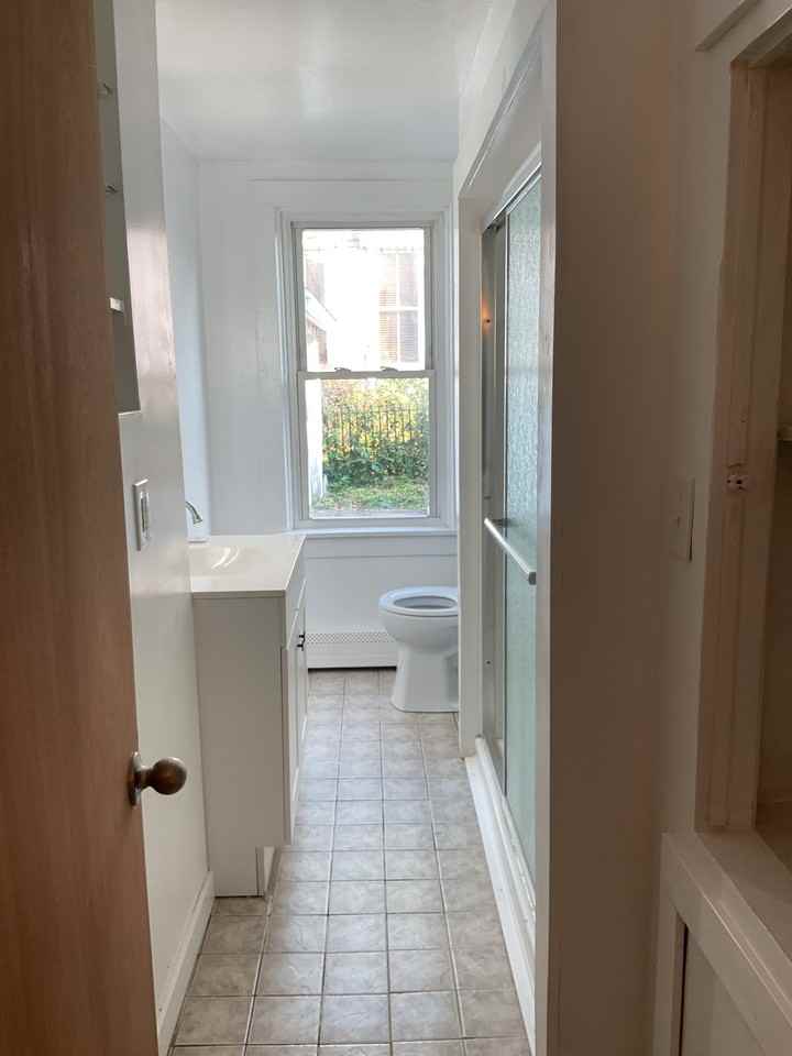 21 Center St #1B - Photo 7 of 13