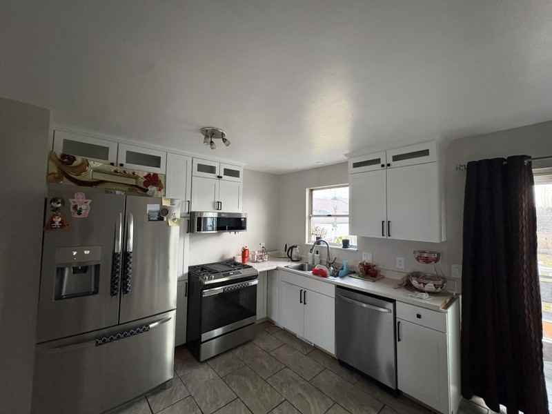 6435 Ws - Photo 4 of 6