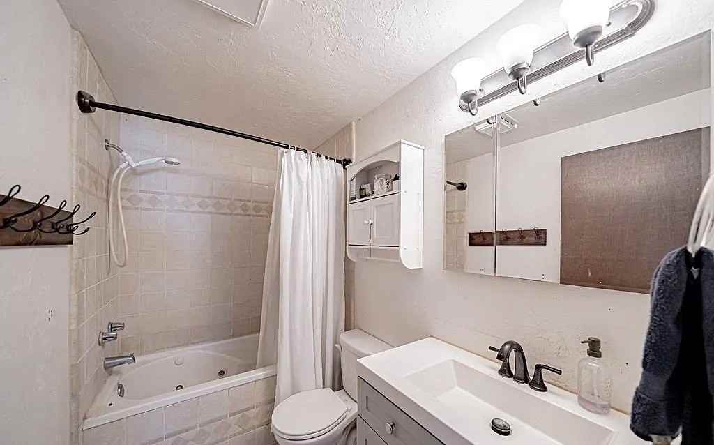 542 Starlite Ave - Photo 6 of 8
