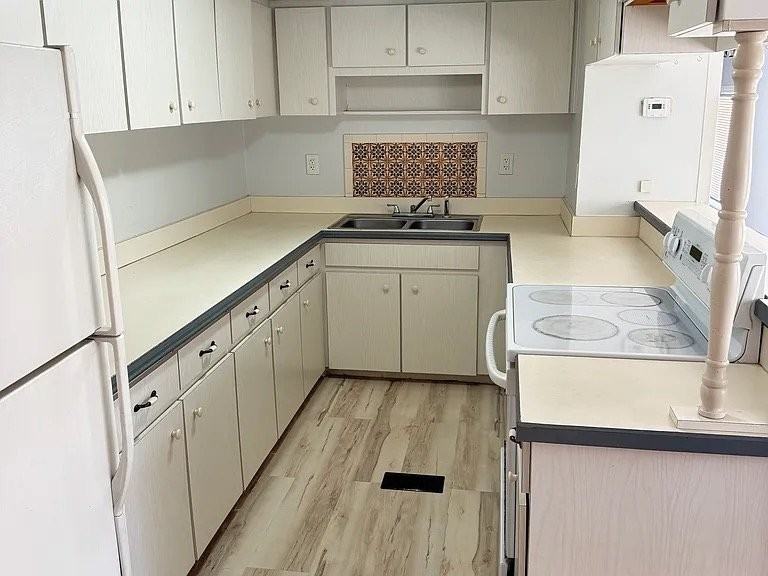 5545 Odom Rd - Photo 4 of 13