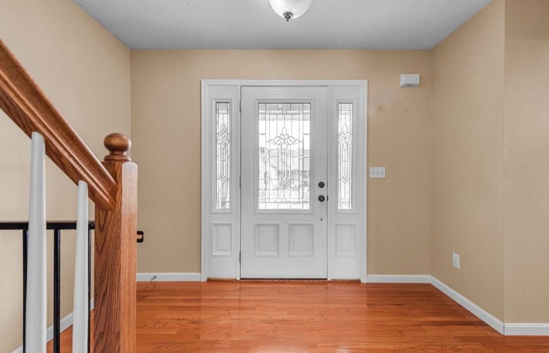3077 Cypress Hill Dr - Photo 3 of 20