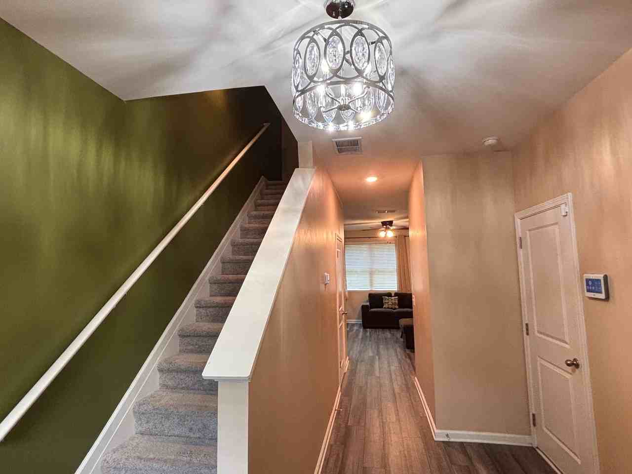 628 Jervis Way - Photo 2 of 20