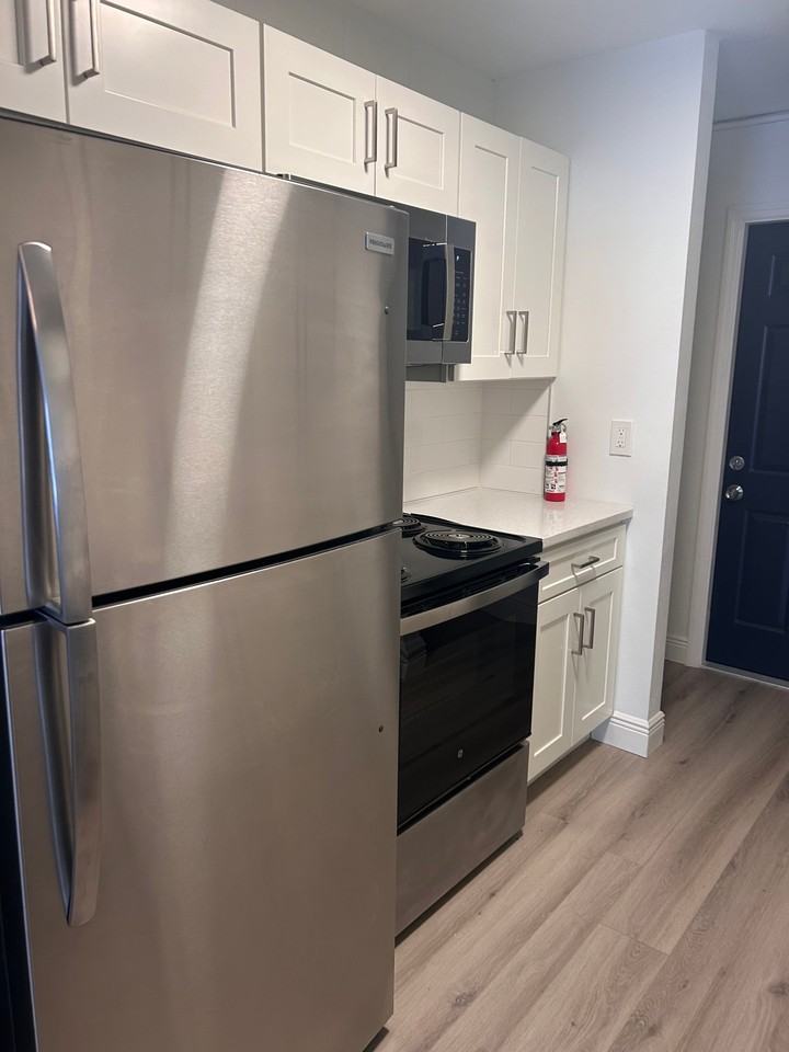6711 45th Ave W #A - Photo 5 of 20