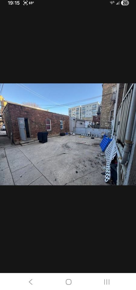 6423 N Leavitt St #2S - Photo 2 of 7