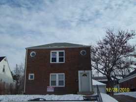 616 1/2 Henry St #UP - Photo 1 of 1