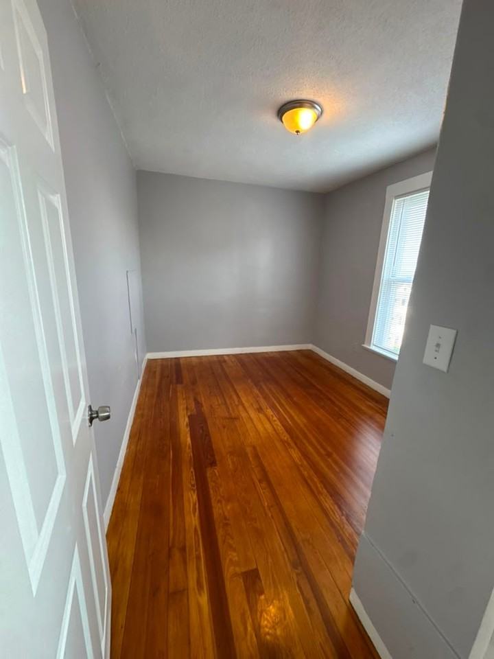 321 Union St #3R - Photo 7 of 8