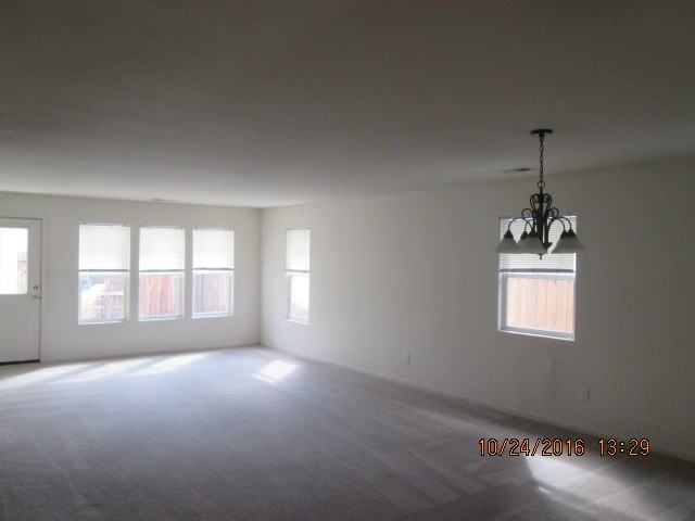 1433 Honey Locust Ave #NA - Photo 4 of 12