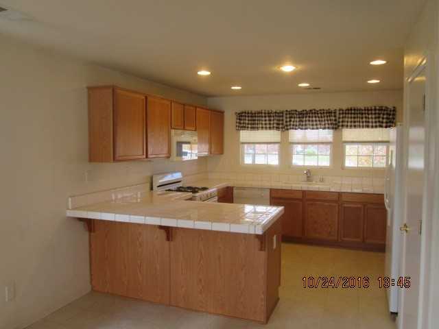 1433 Honey Locust Ave #NA - Photo 5 of 12