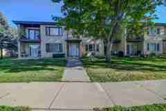 1802 Lake Point Dr #4 - Photo 1 of 1