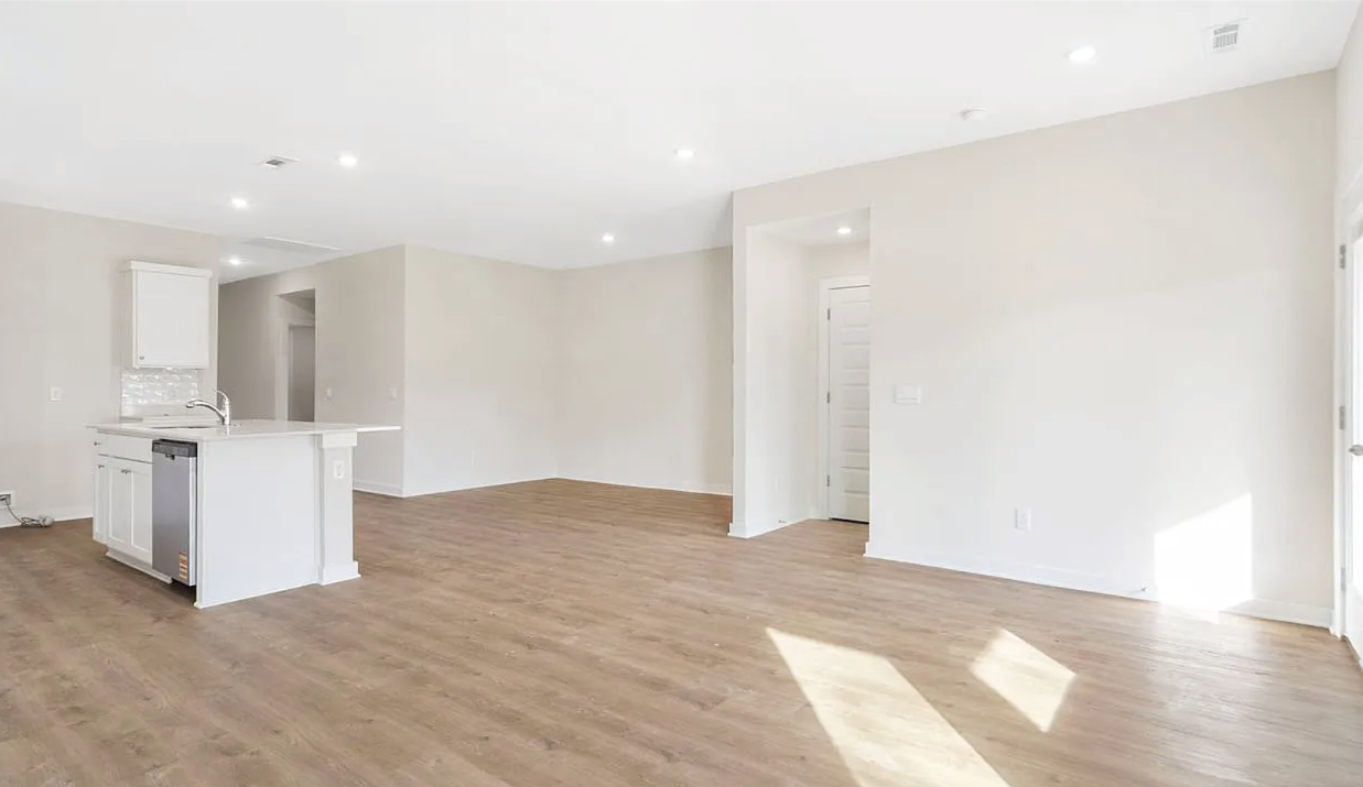 4565 W Triangle St #NA - Photo 5 of 29