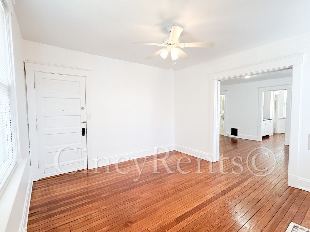 4033 Edwards Rd #4 - Photo 6 of 15
