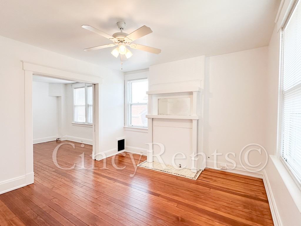 4033 Edwards Rd #4 - Photo 7 of 15
