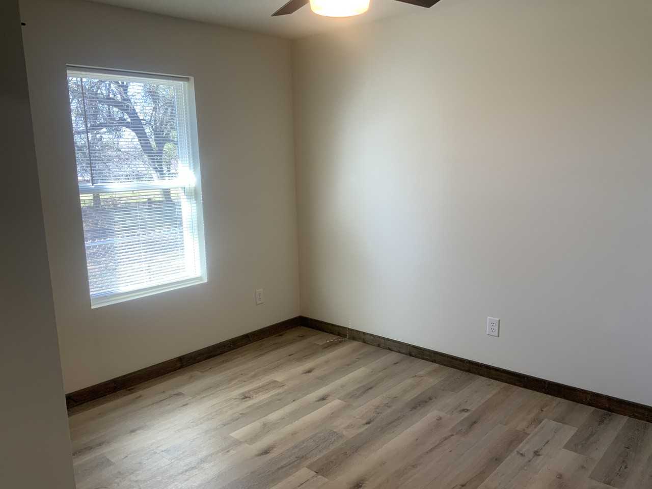111 Isabella St #111 - Photo 7 of 13