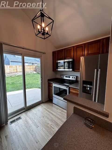 1184 Lily Ct #NA - Photo 4 of 17