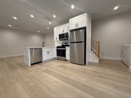 featured image of 160 Main St #4A