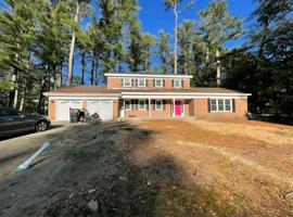 featured image of 3 Victoria Dr #NA