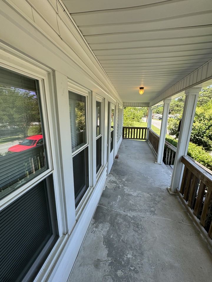1106 Highland Ave #NA - Photo 3 of 15